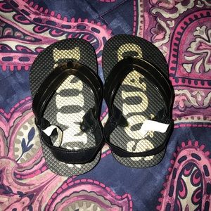 Children Place baby girl flip flops size 5/6 NWOT